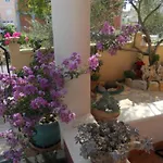 Dea & Paula Apartment *