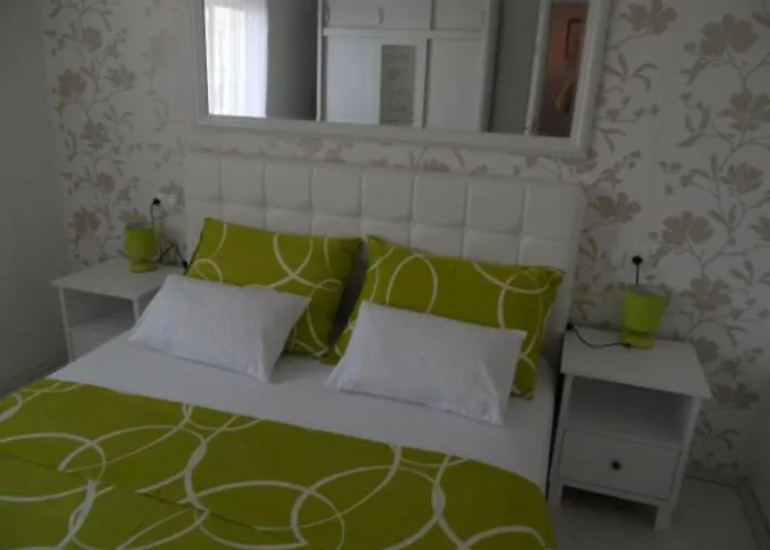 Dea & Paula Appartement *