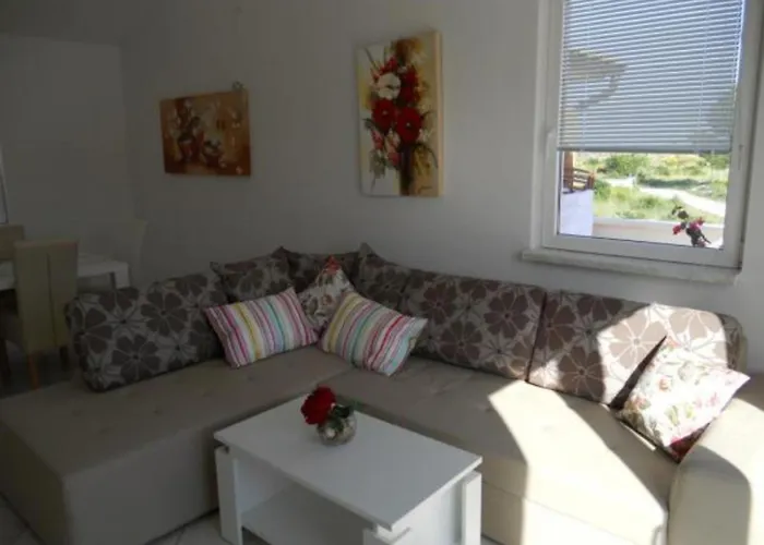 Dea & Paula Appartement *