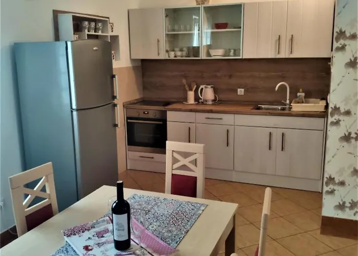 Dea & Paula Appartement *