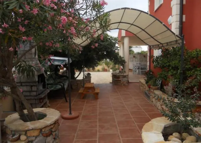 Dea & Paula Apartment Vodice